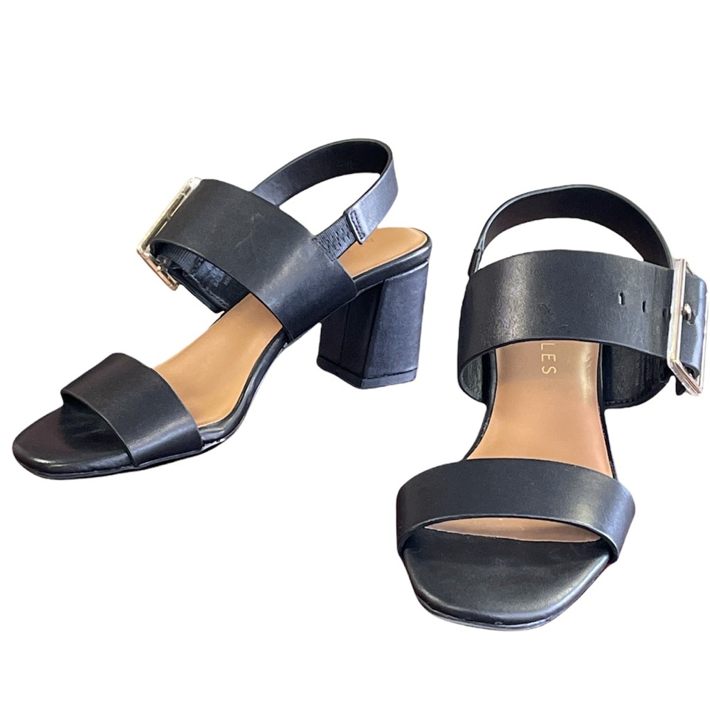 AEROSOLES Black Leather Sandals Size 6 Heels Gold Acrylic Buckle